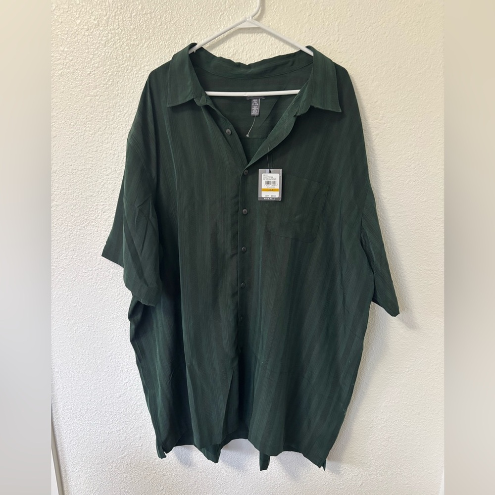 Van Heusen Dark Green Short-Sleeve Button-Down Shirt